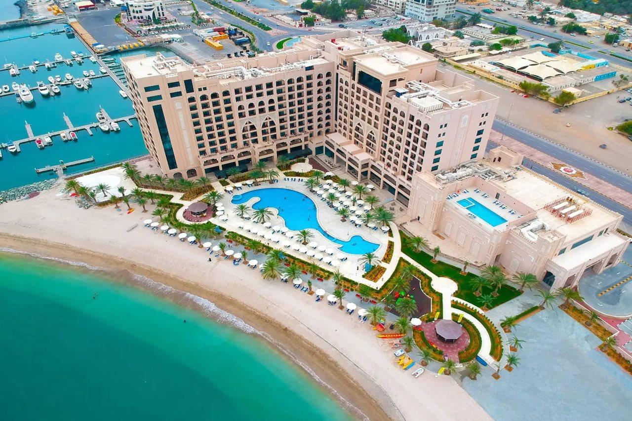 Al Bahar Hotel & Resort Fujairah Exterior photo Aerial view of the hotel